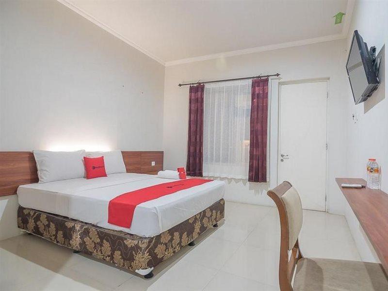Reddoorz Near Alun Alun Subang Exterior foto