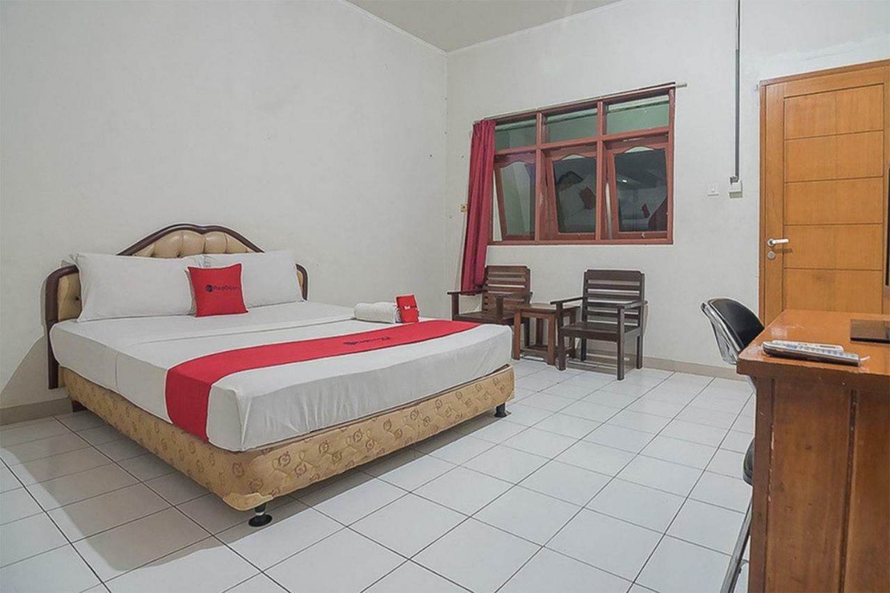 Reddoorz Near Alun Alun Subang Exterior foto